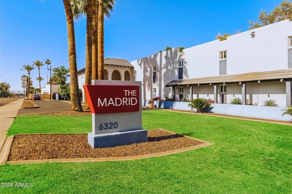 6320 N 16th -- (unit 214), Phoenix
