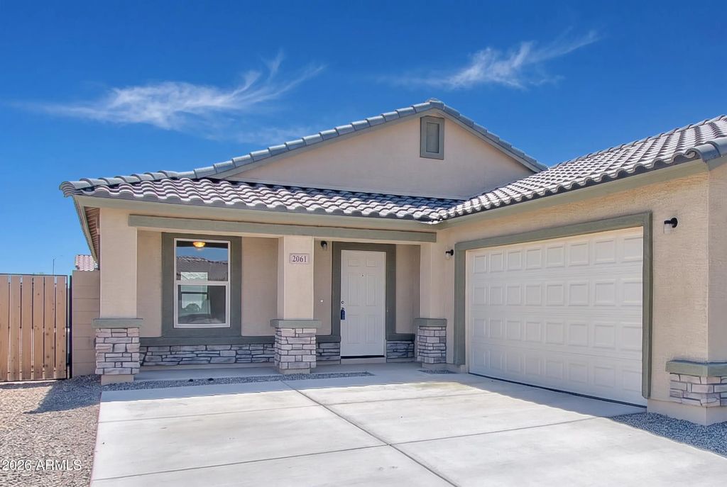 2061 E Julian Drive, Casa Grande