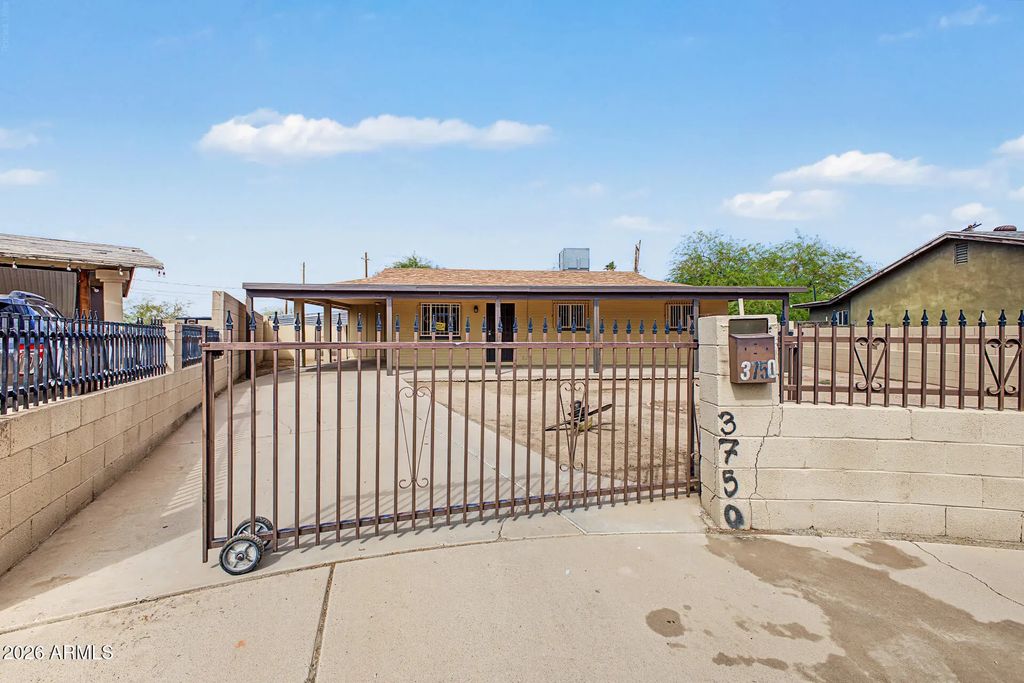 3750 W Chipman Road, Phoenix