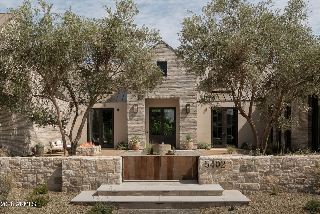 5402 E Lafayette Boulevard, Phoenix