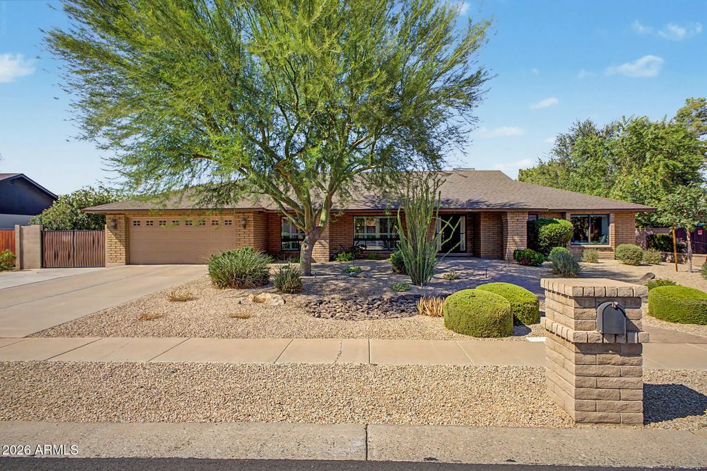 224 W Knox Road, Tempe