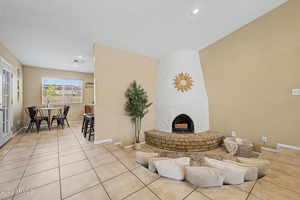 4716 W Annette Circle, Glendale
