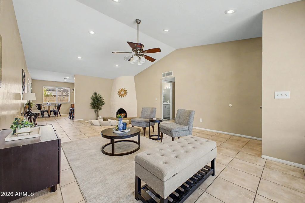 4716 W Annette Circle, Glendale