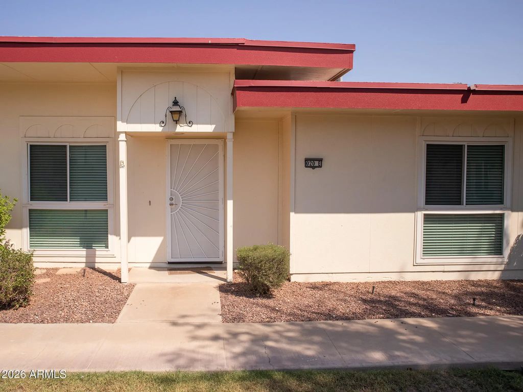 10020 W Royal Oak Road (unit E), Sun City