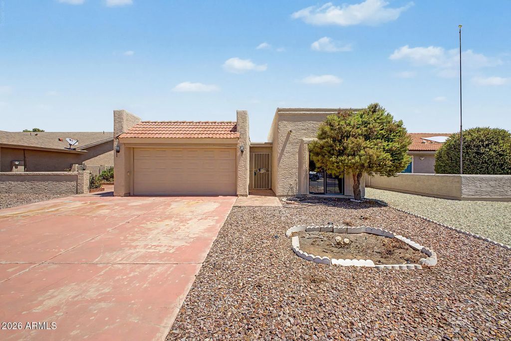 26405 S Snead Drive, Sun Lakes