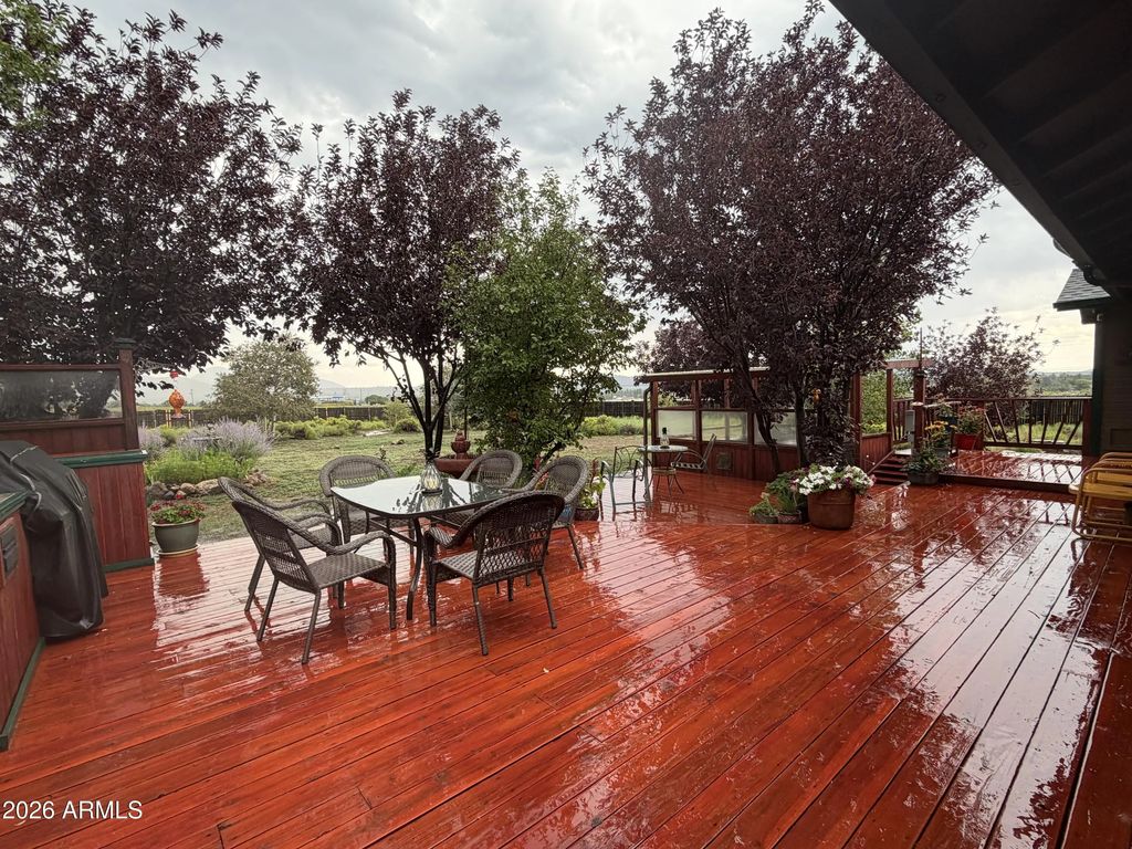 11005 Henry Drive, Flagstaff