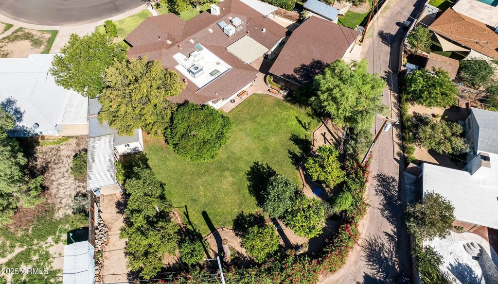 2047 W Cambridge Avenue, Phoenix