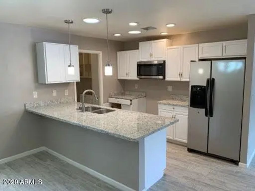 1412 E Redfield Road, Tempe
