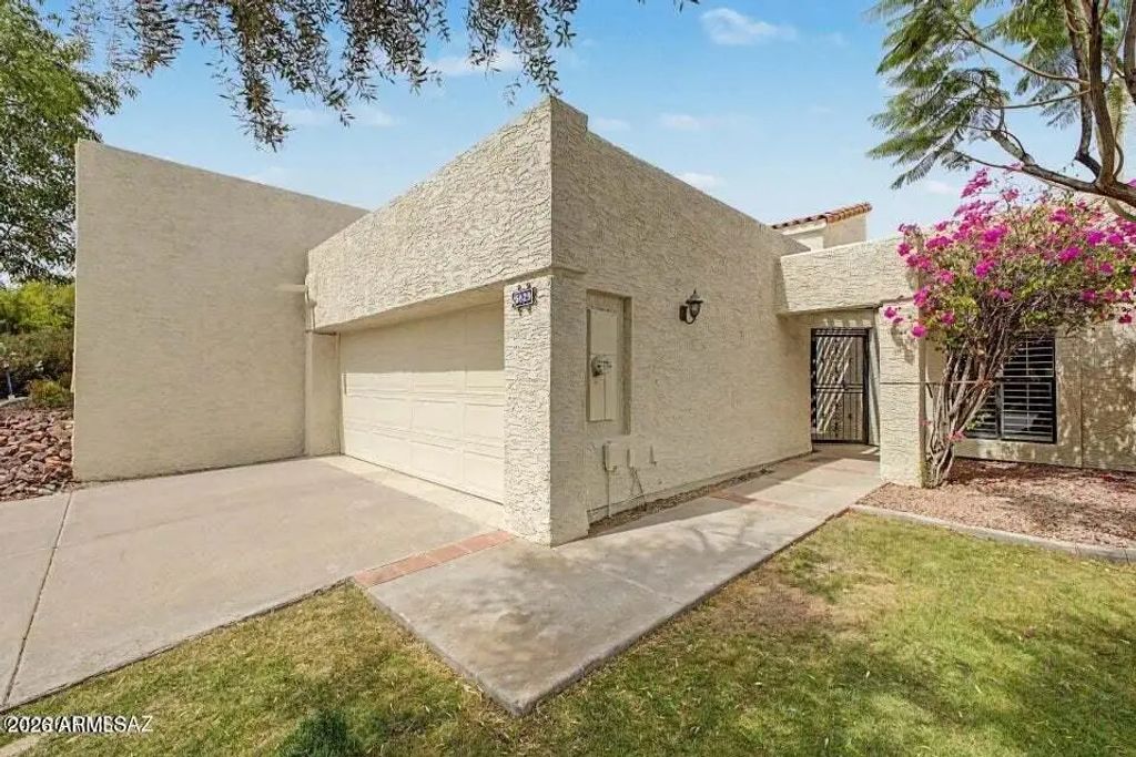 5829 N 24th Place, Phoenix