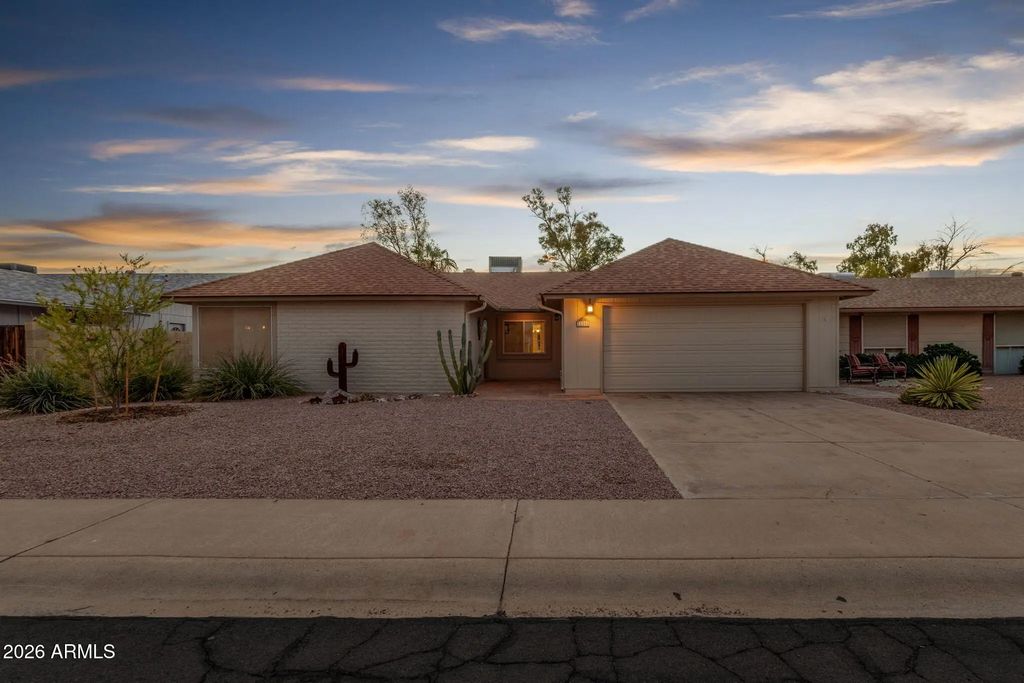 11850 S Half Moon Drive, Phoenix