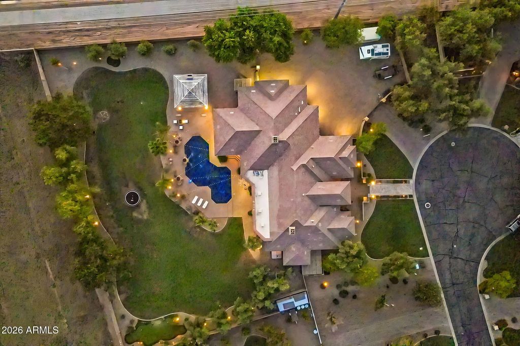 1131 E Desert Court, Gilbert