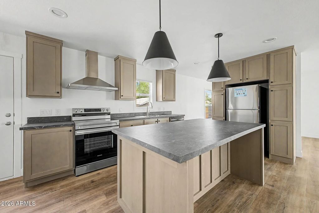 341 S Malcolm Drive, Apache Junction