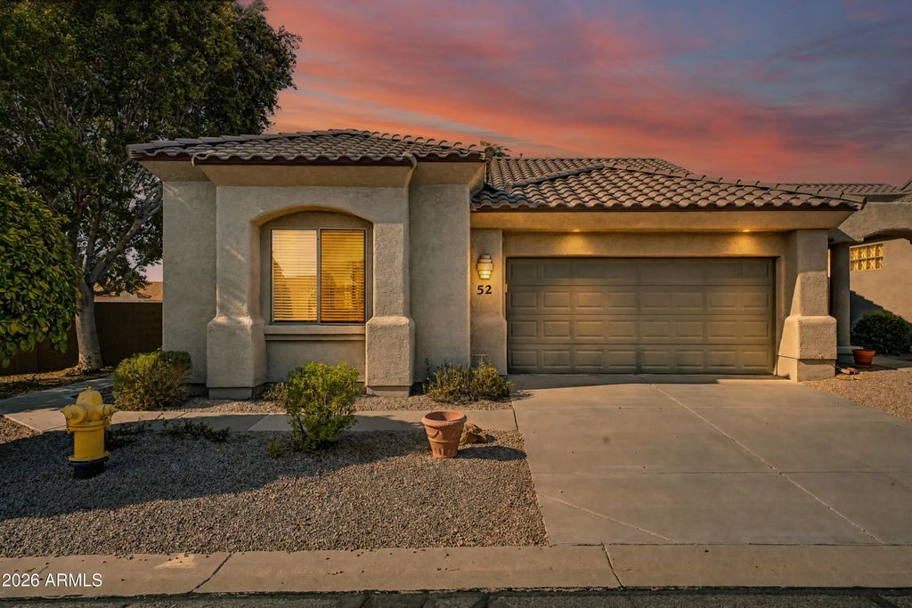 4202 E Broadway Road (unit 52), Mesa