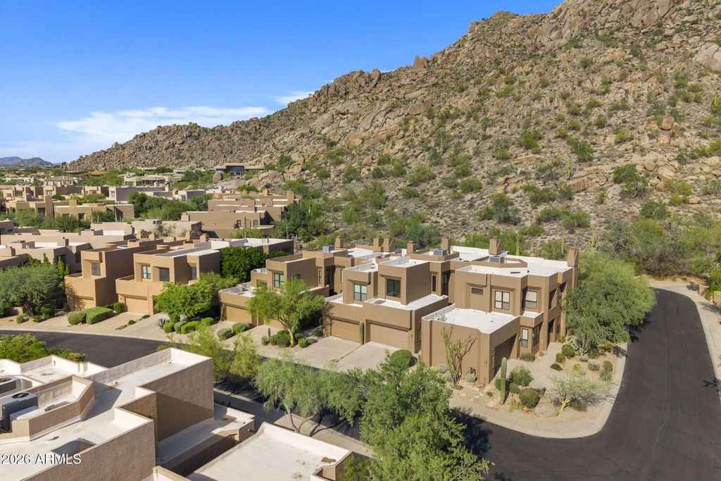 25555 N Windy Walk Drive (unit 30), Scottsdale