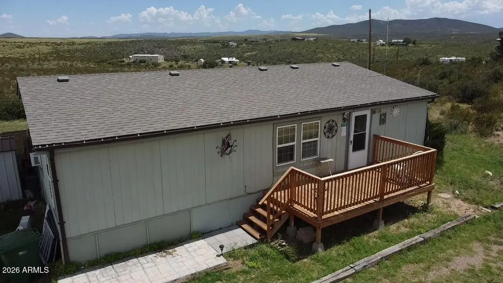 1178 N Camino San Rafael, Tombstone
