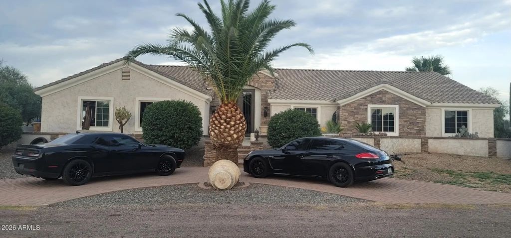 5703 S 100th Avenue, Tolleson