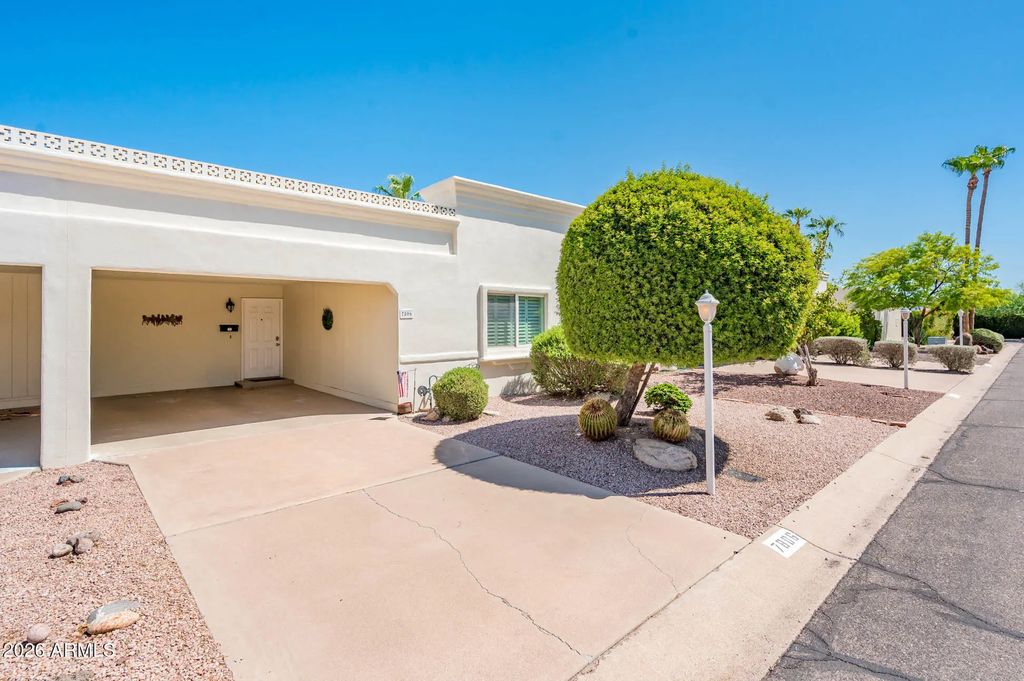 7806 E Bonnie Rose Avenue, Scottsdale