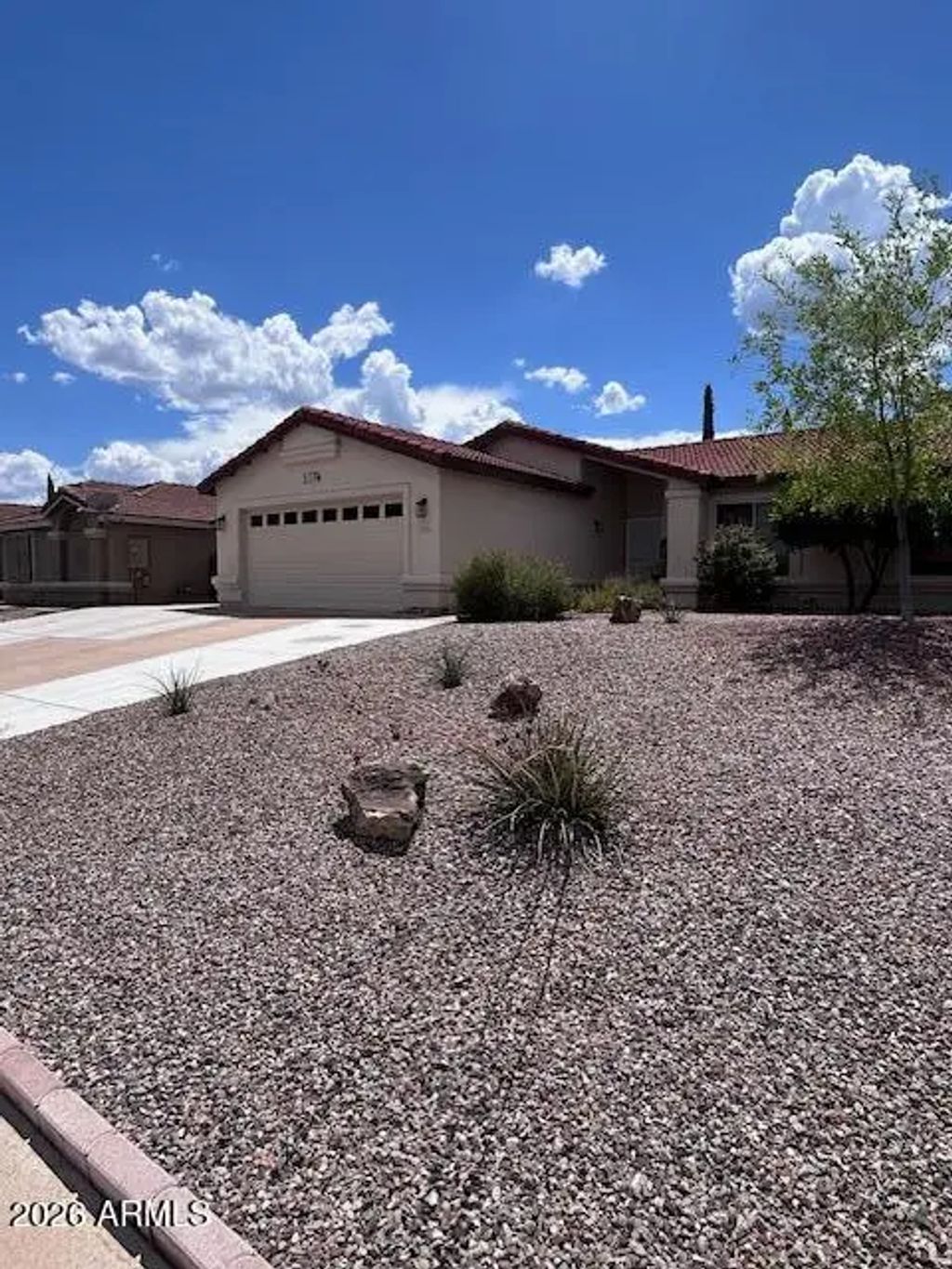 3774 Loma Ventosa, Sierra Vista
