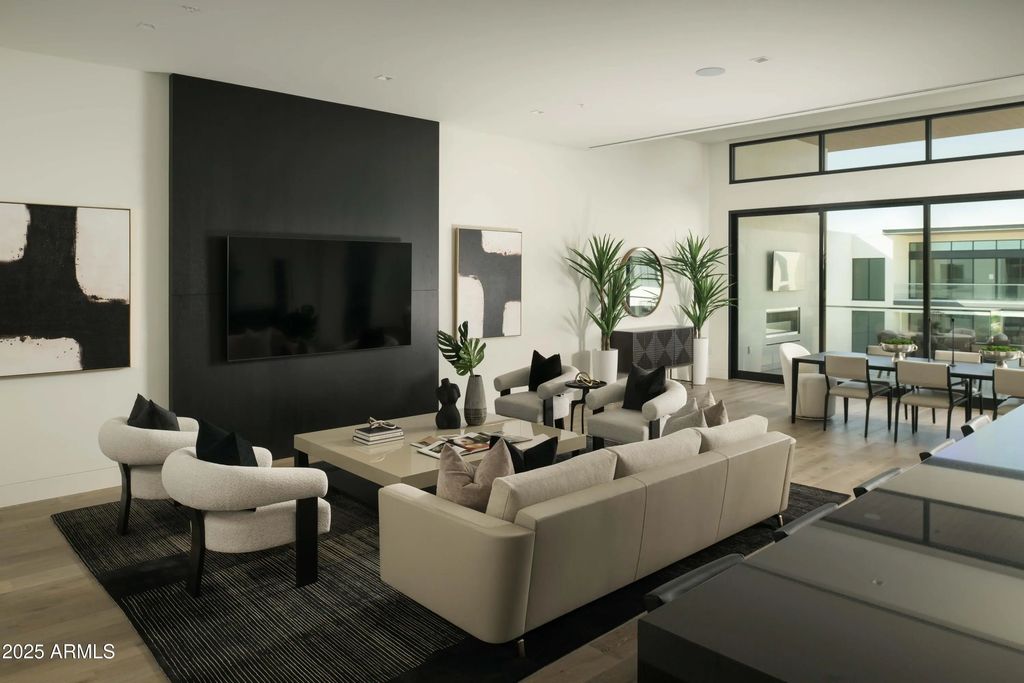6587 N Palmeraie Boulevard (unit 3020), Paradise Valley