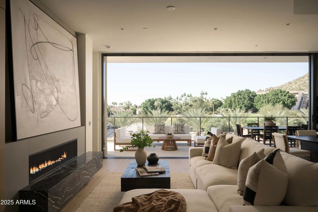 4849 N Camelback Ridge Drive (unit A309), Scottsdale