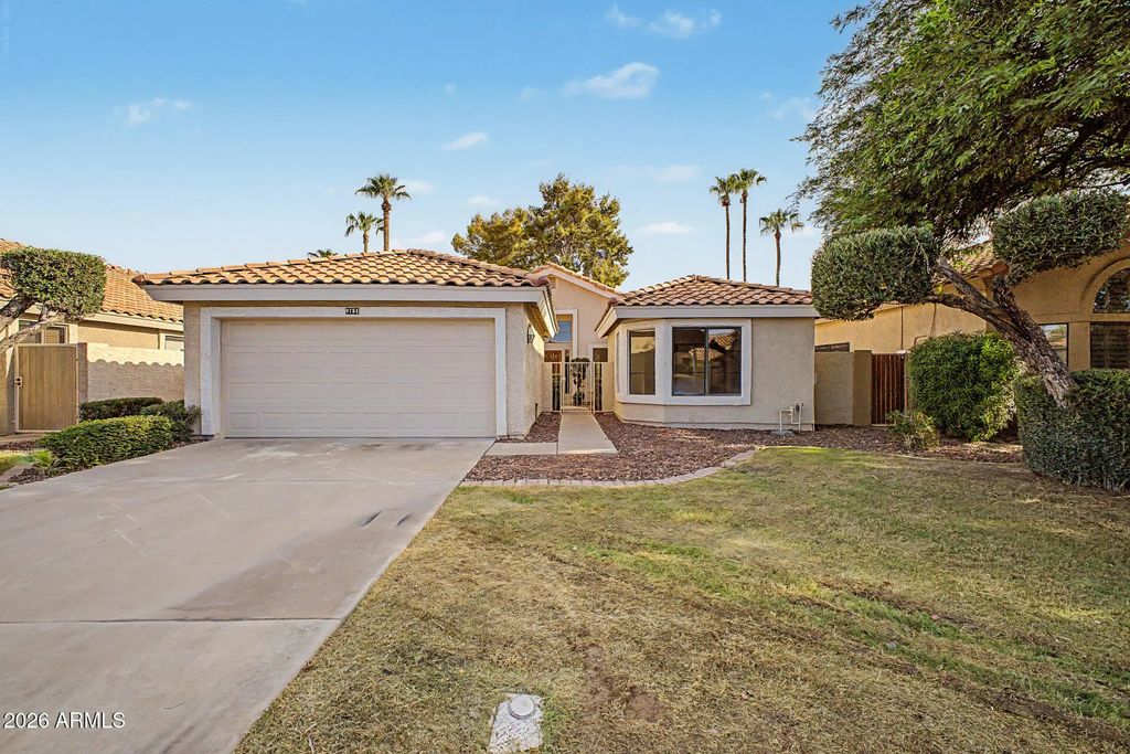 9751 W Mcrae Way, Peoria