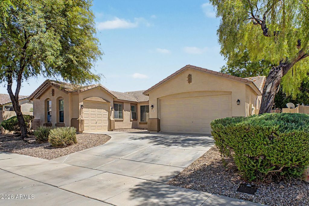 11217 N 157th Avenue, Surprise
