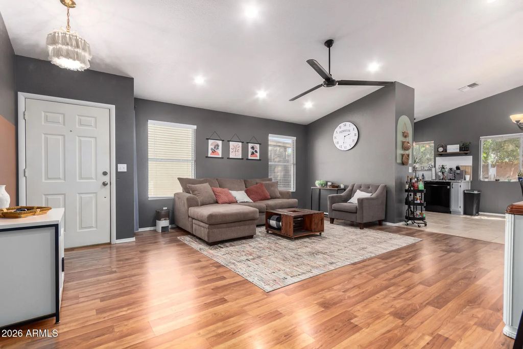 1811 S 39th Street (unit 51), Mesa