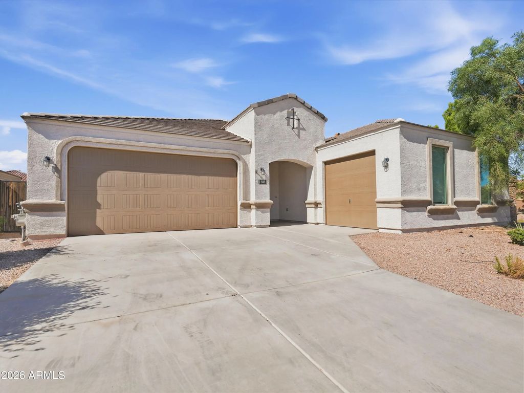 587 W Danish Red Trail, San Tan Valley