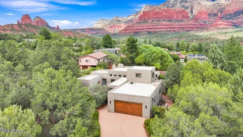 75 Navajo Trail, Sedona