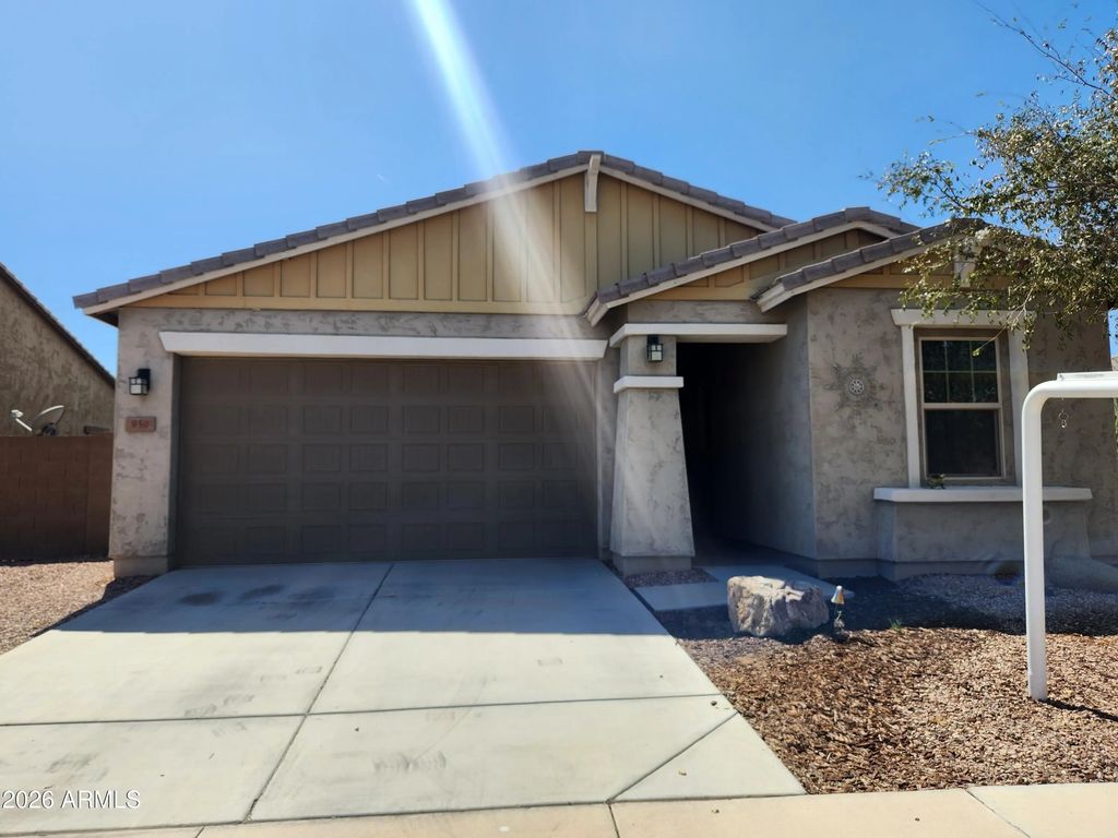 950 S 199th Lane, Buckeye