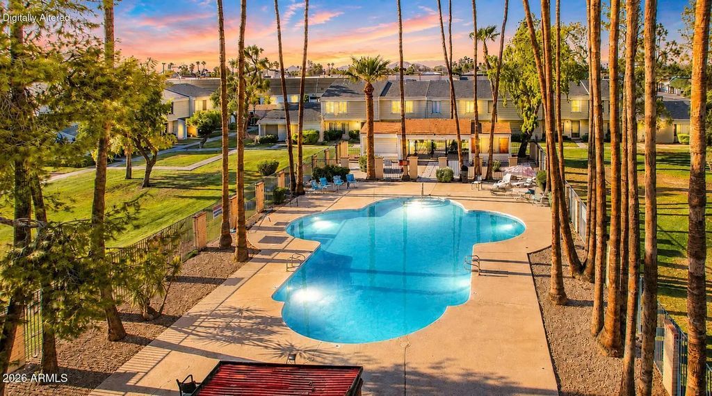 6558 S Granada Drive, Tempe