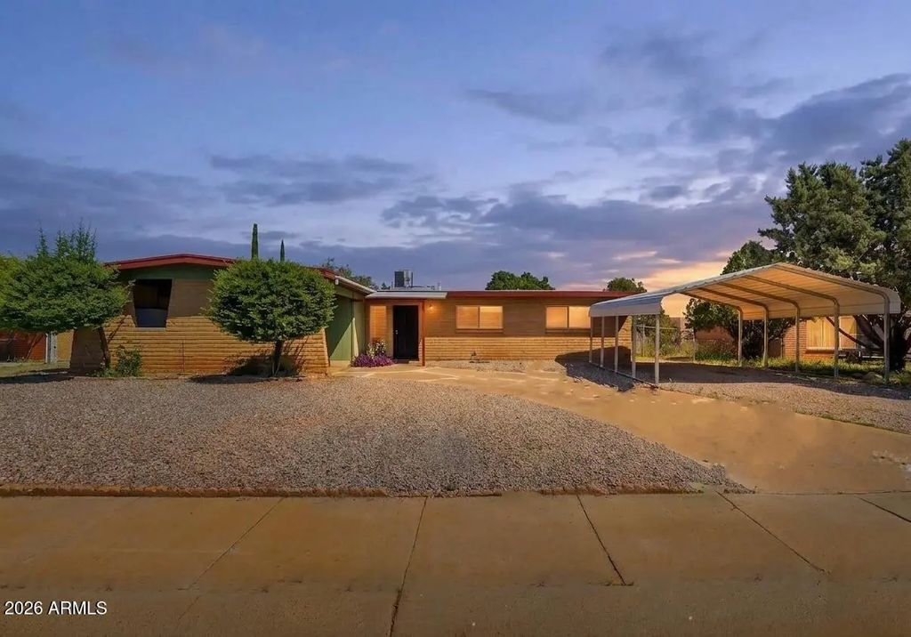 1109 E Mesquite Drive, Sierra Vista