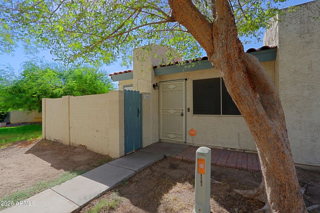 3205 W Loma Lane (unit 3), Phoenix