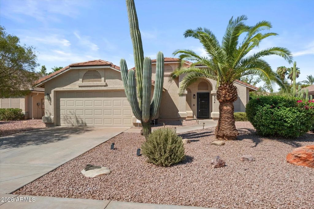 2354 E Rawhide Street, Gilbert