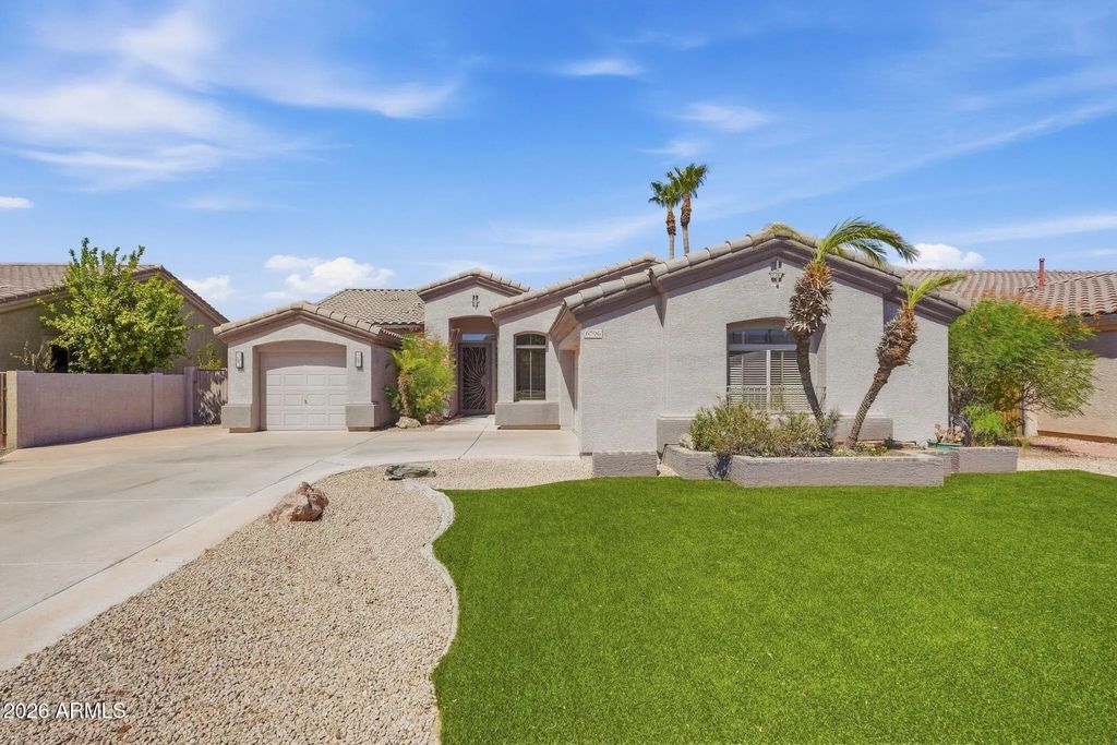 6796 W Abraham Lane, Glendale