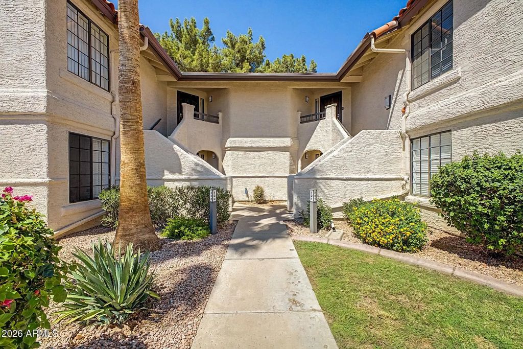9396 E Purdue Avenue (unit 122), Scottsdale