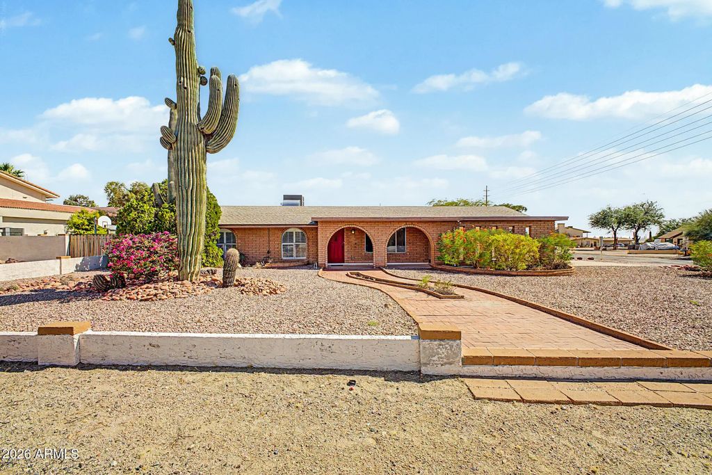 7601 E Culver Street, Mesa
