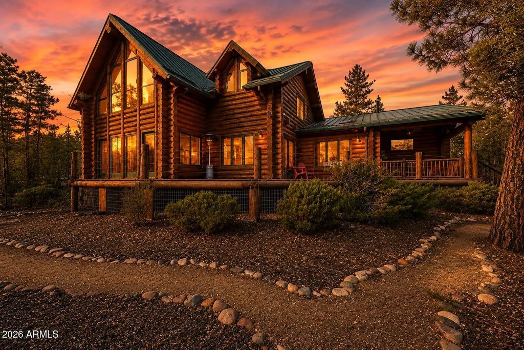 4280 W Shaggy Bark Road, Show Low