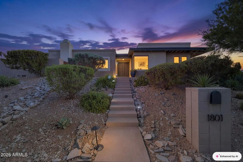 1801 E Manzanita Drive, Phoenix