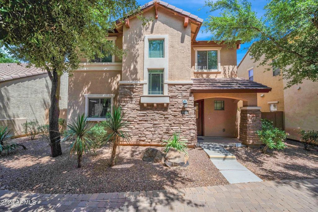 2532 E Vermont Drive, Gilbert