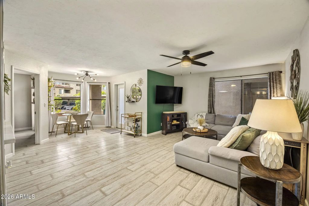 4850 E Desert Cove Avenue (unit 122), Scottsdale