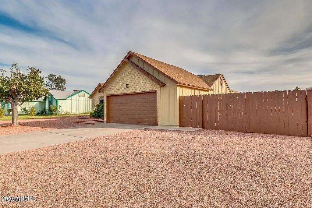 6929 W Ironwood Drive, Peoria