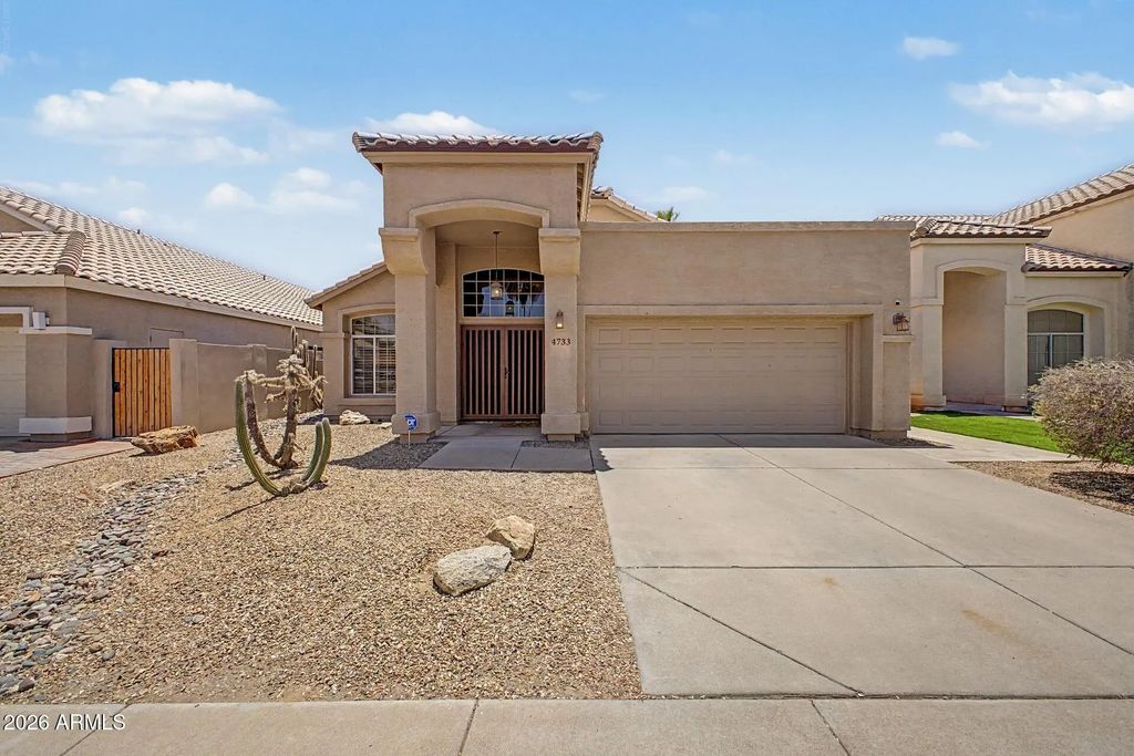 4733 E Bighorn Avenue, Phoenix