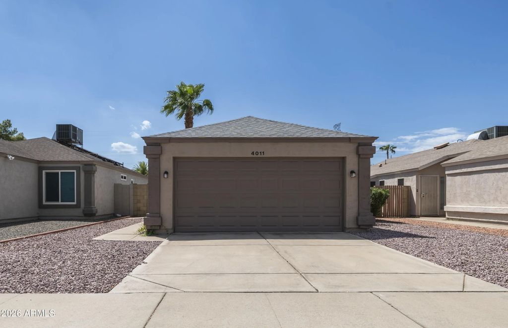 4011 W Chama Drive, Glendale