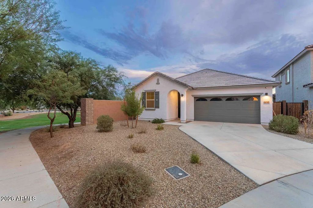14341 W Smoketree Drive, Surprise