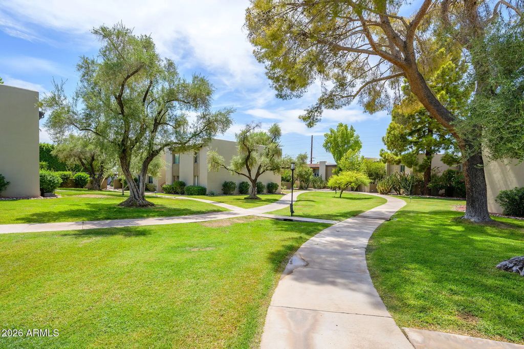4201 E Camelback Road (unit 31), Phoenix