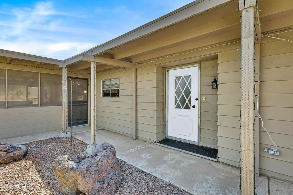 25607 S Illinois Avenue, Sun Lakes