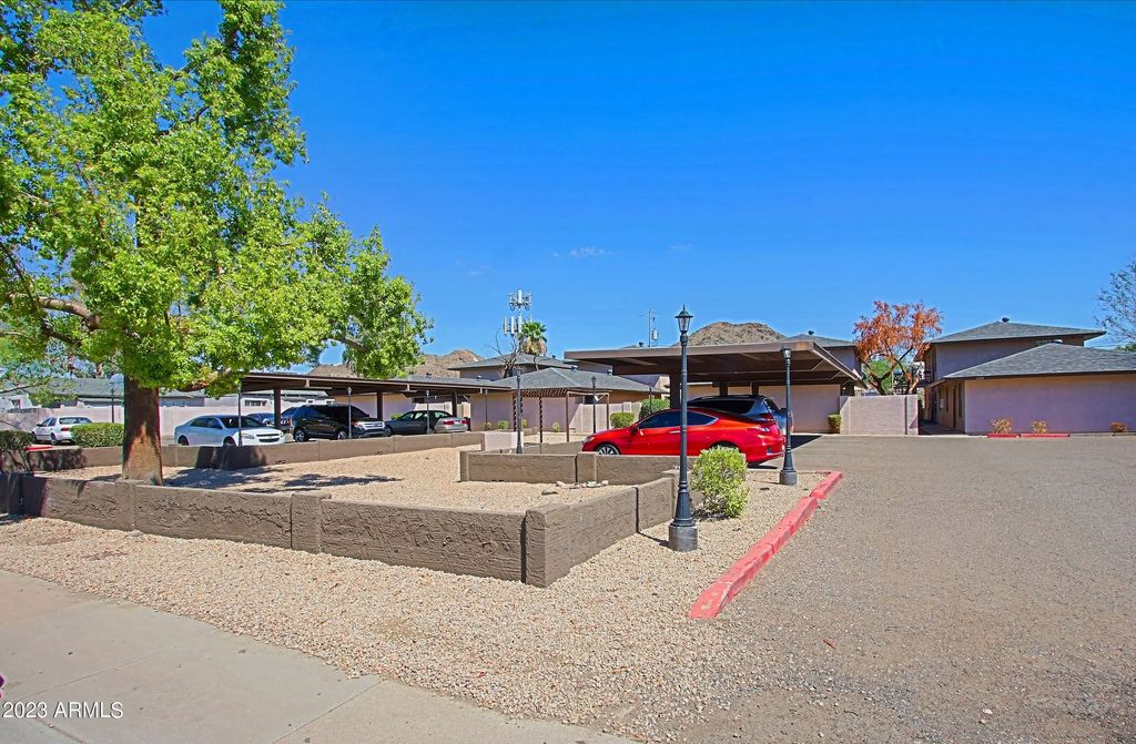 13207 N 21st Place (unit 6), Phoenix