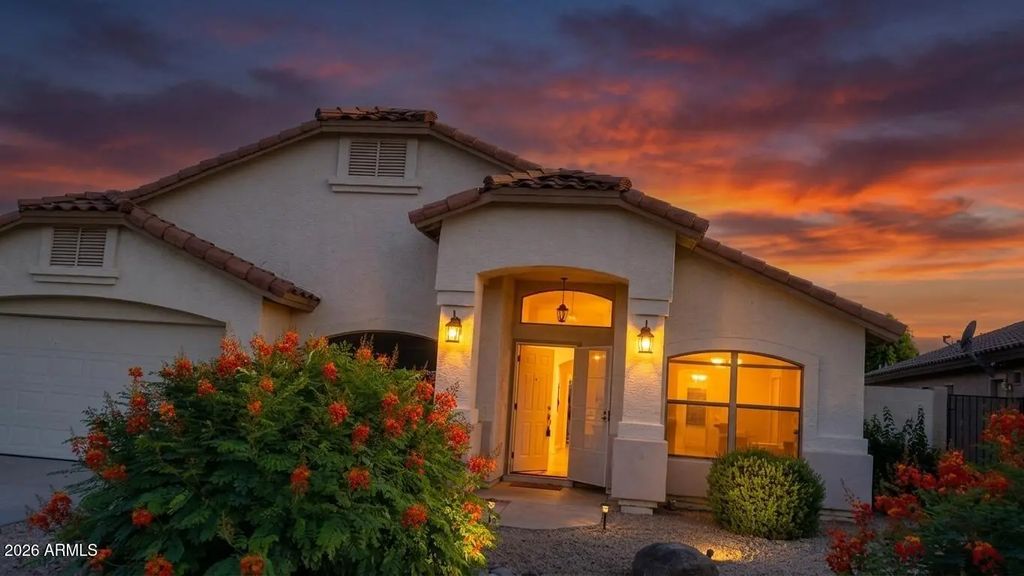 15325 W Honeysuckle Lane, Surprise