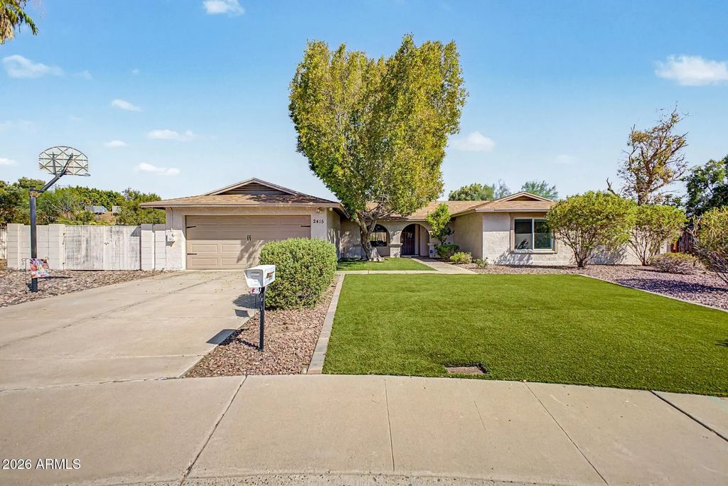 2415 W Dailey Street, Phoenix